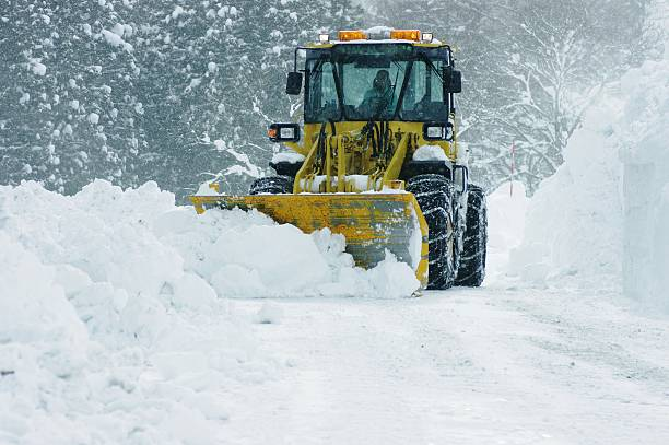 How Commercial Snow Removal Helps Keep Businesses Accessible